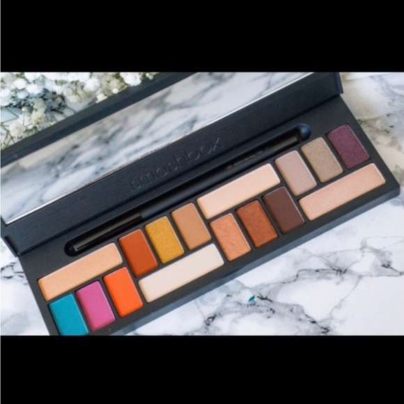 Smashbox LA Cover Shot Eyeshadow Palette New in Box - Picture 3 of 8